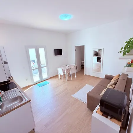 Casa Nonna Uccia Tatil Evi *